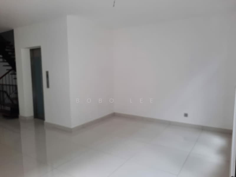 4-storey Terraced House for Sale in Taman Bukit Serdang (Seri Kembangan) - Bobo Lee - PropertyGuru.com.my