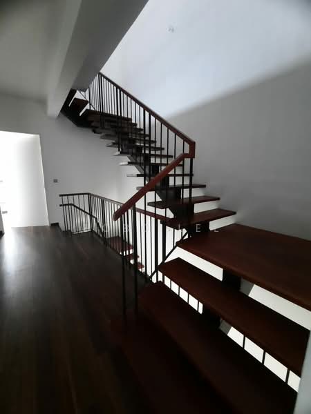 4-storey Terraced House for Sale in Taman Bukit Serdang (Seri Kembangan) - Bobo Lee - PropertyGuru.com.my