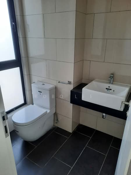 4-storey Terraced House for Sale in Taman Bukit Serdang (Seri Kembangan) - Bobo Lee - PropertyGuru.com.my