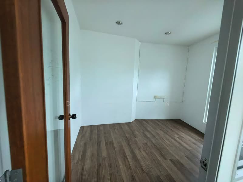 Kedai untuk Disewa di Kota Damansara (Selangor) - Desley Wan - Interior - PropertyGuru.com.my