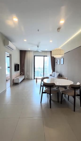 Servis Apartment untuk Disewa di SWNK Houze @ BBCC - Wong Chee Keong - Living Room - PropertyGuru.com.my