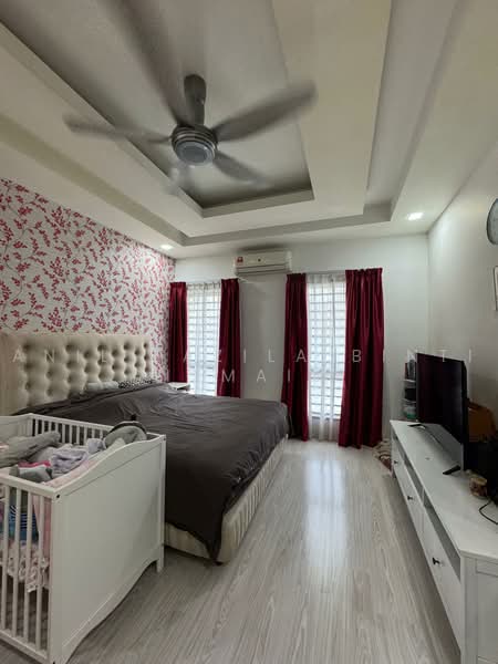 Terraced House for Sale in Denai Alam (Shah Alam) - Anil Fazila Binti Ismail - Bedroom - PropertyGuru.com.my