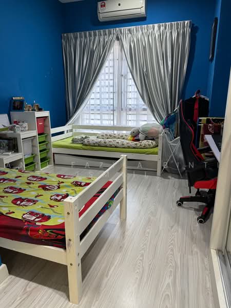 Terraced House for Sale in Denai Alam (Shah Alam) - Anil Fazila Binti Ismail - Bedroom - PropertyGuru.com.my
