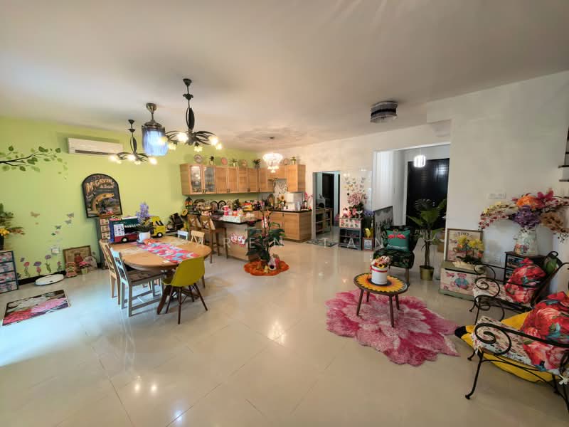 Kondominium untuk Dijual di Armanee Terrace II - Daren Tan - Living Room - PropertyGuru.com.my