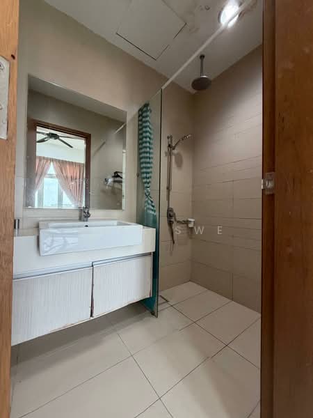 Kondominium untuk Disewa di Sri Putramas III / Royal Regent - Ryan Swe - Bathroom - PropertyGuru.com.my