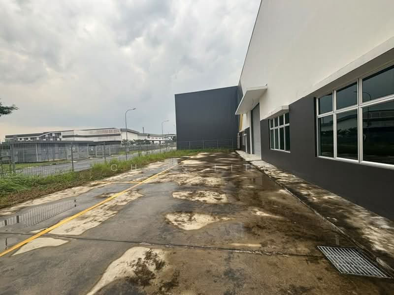 Kilang untuk Disewa di Ulu Tiram (Johor) - Chris Liew - Exterior - PropertyGuru.com.my