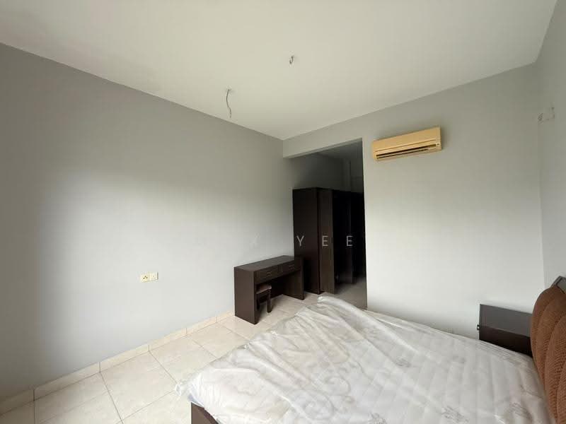 Kondominium untuk Disewa di Casa Indah 1 - Max Yee - Bedroom - PropertyGuru.com.my
