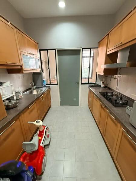 Kondominium untuk Disewa di Casa Indah 1 - Max Yee - Kitchen - PropertyGuru.com.my