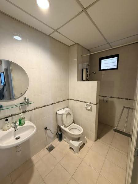 Kondominium untuk Disewa di Casa Indah 1 - Max Yee - Bathroom - PropertyGuru.com.my
