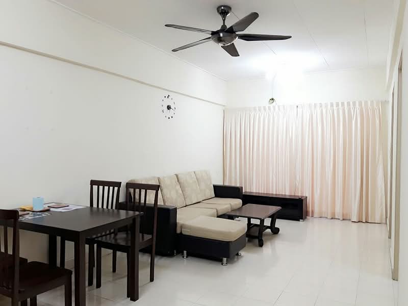 Rumah Flat untuk Dijual di PANDAN UTAMA 2 - Max Yee - Living Room - PropertyGuru.com.my