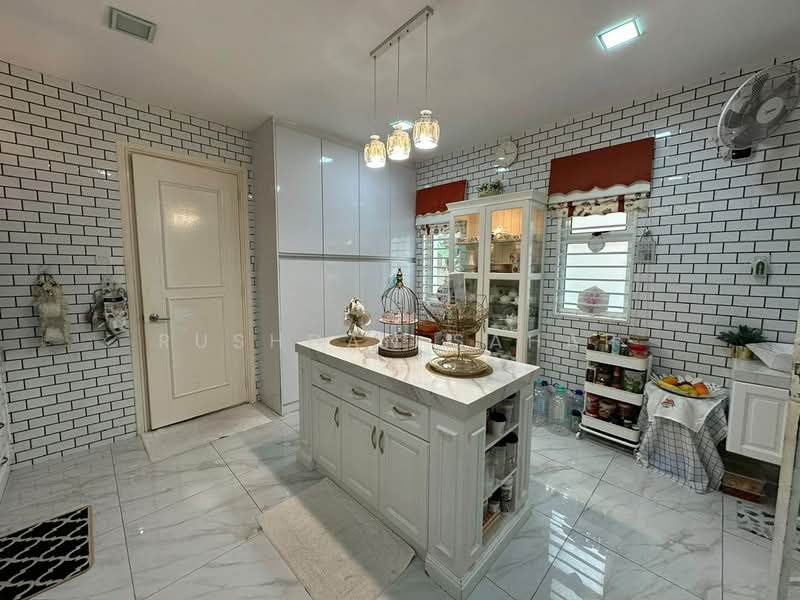 Bungalow House untuk Dijual di Idaman Hills (Batu Caves) - Rushdan Sahar - Kitchen - PropertyGuru.com.my