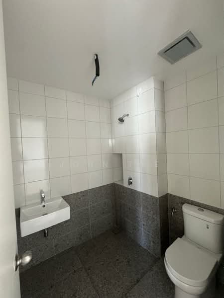 Rumah Teres untuk Disewa di Semenyih (Selangor) - John Tee - Bathroom - PropertyGuru.com.my