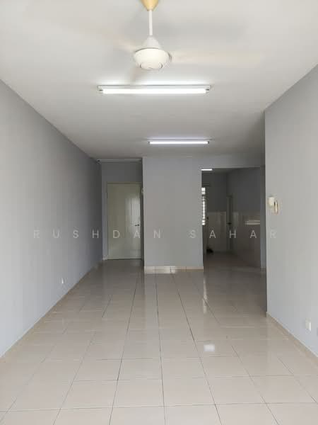 Condominium for Rent at Pearl Avenue - Rushdan Sahar - Interior - PropertyGuru.com.my