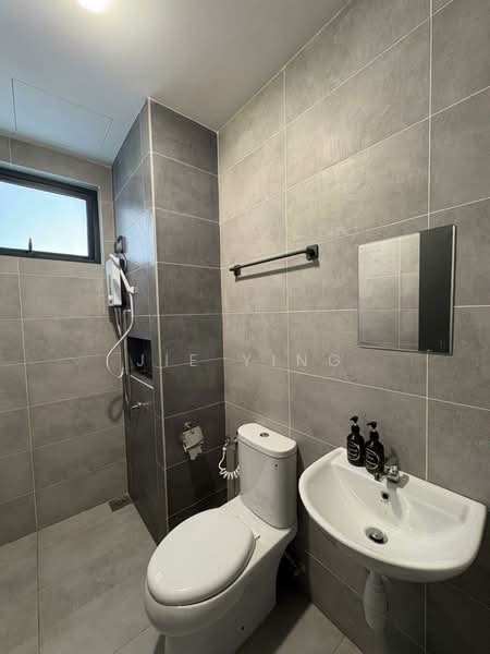 Servis Apartment untuk Dijual di ASTON ACACIA - Jie Ying - Bathroom - PropertyGuru.com.my