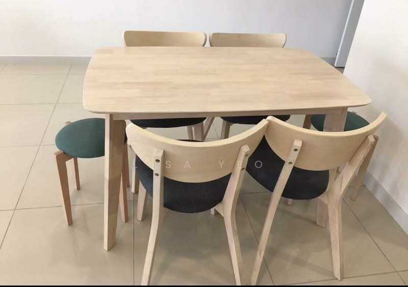 Kondominium untuk Disewa di Iskandar Residences - Lisa Yeo - Dining Room - PropertyGuru.com.my