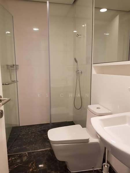 Kediaman Servis untuk Disewa di Arcoris Residences - KS Chan - Bathroom - PropertyGuru.com.my