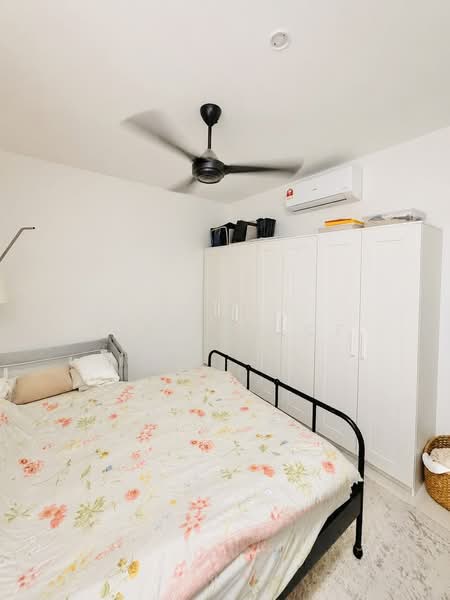 Pangsapuri untuk Disewa di Harmoni Elmina 1 @ City Of Elmina - Erin Yusof - Bedroom - PropertyGuru.com.my