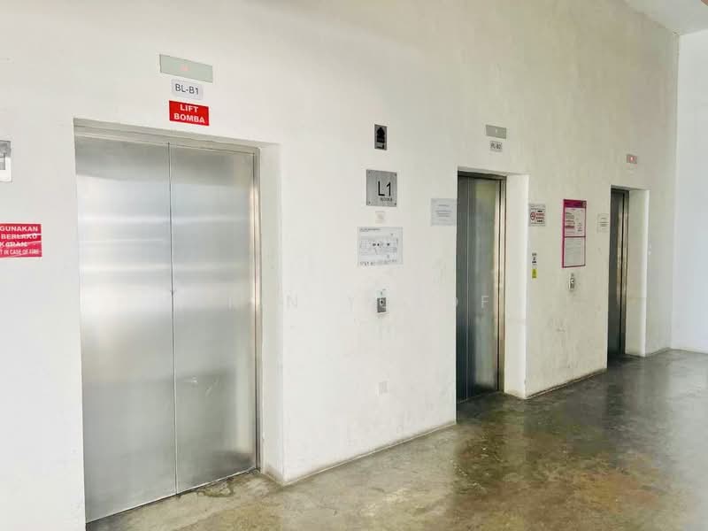 Pangsapuri untuk Disewa di Harmoni Elmina 1 @ City Of Elmina - Erin Yusof - Corridor - PropertyGuru.com.my