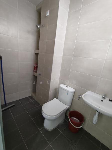 Rumah Berkembar untuk Dijual di Bandar Tasek Mutiara (Simpang Ampat) - Jane Ng - Bathroom - PropertyGuru.com.my