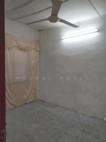 Rumah Teres 1-Tingkat untuk Dijual di Taman Bayam (Lunas) - Hasrul Rosli - Interior - PropertyGuru.com.my