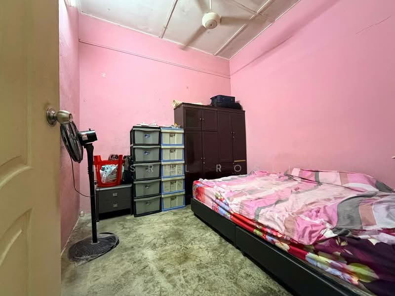Rumah Teres 1 Tingkat untuk Dijual di Sungai Lalang (Kedah) - Hasrul Rosli - Bedroom - PropertyGuru.com.my