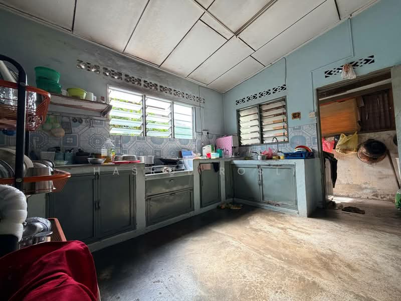 Rumah Teres 1 Tingkat untuk Dijual di Sungai Lalang (Kedah) - Hasrul Rosli - Kitchen - PropertyGuru.com.my