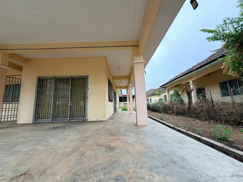 Rumah Berkembar untuk Dijual di Bandar Puteri Jaya (Sungai Petani) - Hasrul Rosli - Exterior - PropertyGuru.com.my