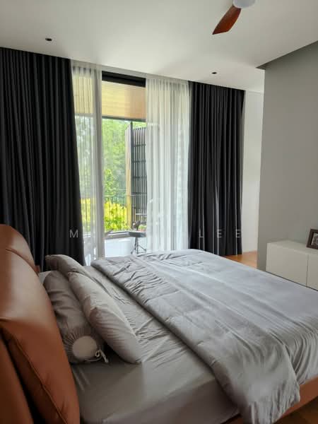Rumah Banglo untuk Dijual di Bandar Sungai Long (Selangor) - Mei SM Lee - Bukit Suria Garden Village Bedroom - PropertyGuru.com.my