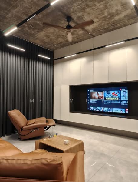 Rumah Banglo untuk Dijual di Bandar Sungai Long (Selangor) - Mei SM Lee - Bukit Suria Garden Village Living Room - PropertyGuru.com.my