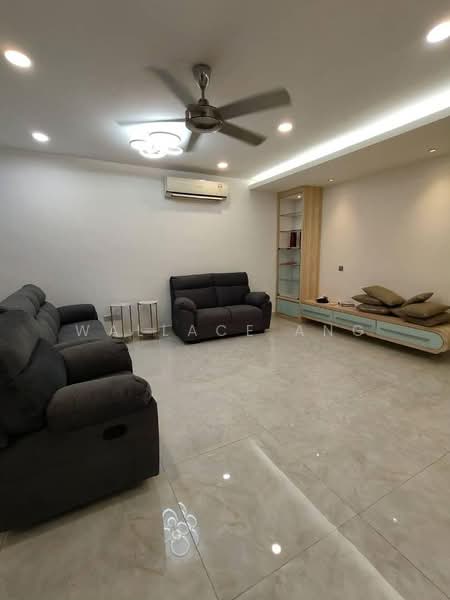 Semi-Detached House for Rent in Taman Pelangi (Johor Bahru) - Wallace Ang - Living Room - PropertyGuru.com.my