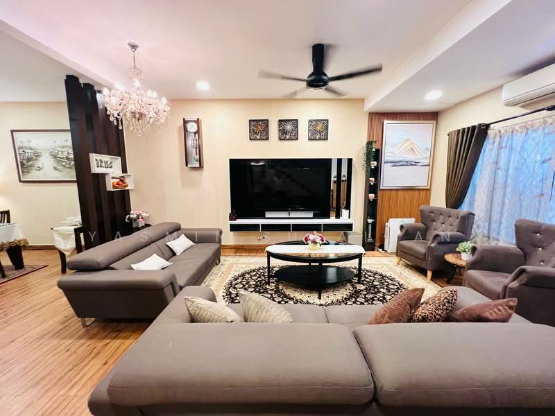 2-storey Terraced House for Sale in Kota Damansara (Selangor) - Yasmin Sulaiman - Living Room - PropertyGuru.com.my
