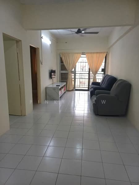 Pangsapuri untuk Disewa di Prima Bayu Apartment - Pinky Liaw - Living Room - PropertyGuru.com.my