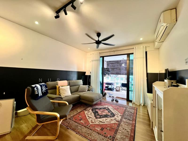 Kondominium untuk Dijual di Indah Alam (Subang Andaman) - Nur Alia Omar - Living Room - PropertyGuru.com.my