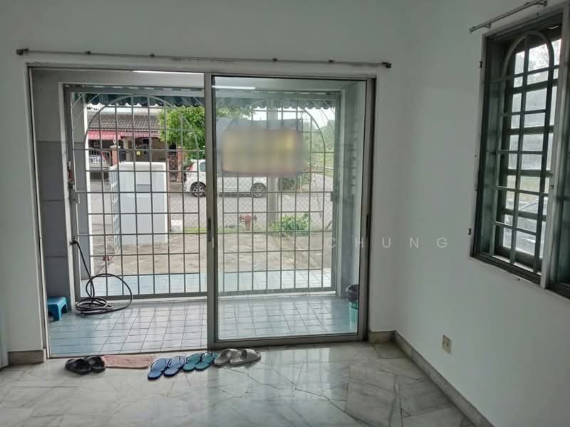 Rumah Teres 2-Tingkat untuk Dijual di Usj 3 (Subang Jaya) - Nobeille Chung - Entrance - PropertyGuru.com.my