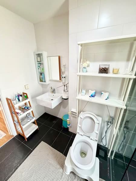 Kondominium untuk Disewa di Dua Menjalara - Rex Tan - Bathroom - PropertyGuru.com.my