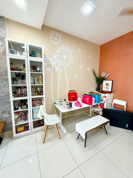 Kondominium untuk Disewa di Dua Menjalara - Rex Tan - Living Room - PropertyGuru.com.my