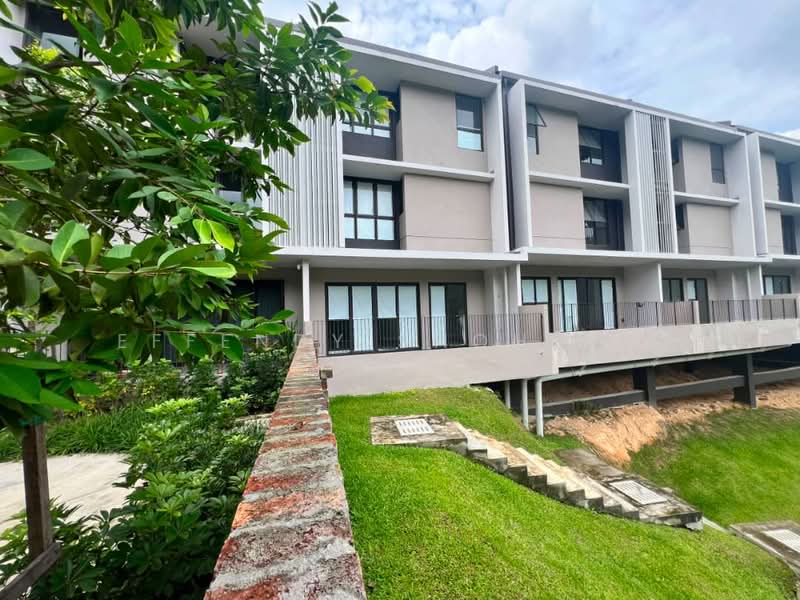 Rumah Teres 3-Tingkat untuk Dijual di Ulu Kelang (Kuala Lumpur) - Effendy Shohaili - Exterior - PropertyGuru.com.my