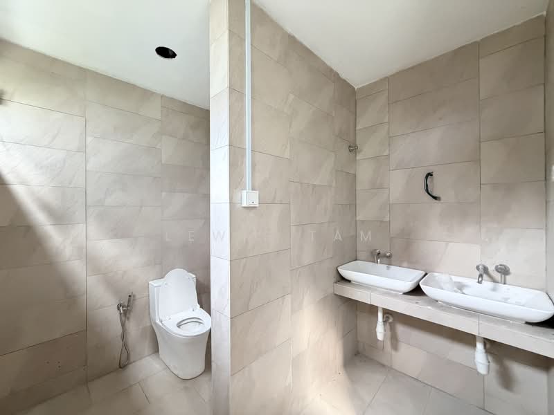 Bungalow for Sale in Bandar Mahkota Cheras (Cheras) - Lewis Tam - Bathroom - PropertyGuru.com.my