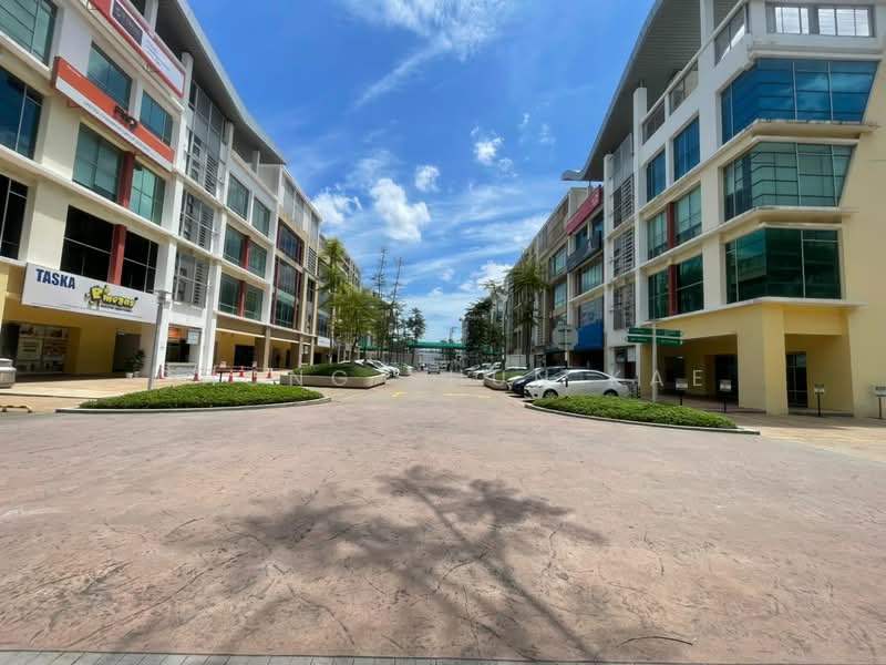 Shop / Office for Sale in Setia Alam (Selangor) - Chong Shun Kae - Exterior - PropertyGuru.com.my