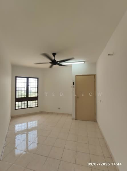 Kondominium untuk Disewa di Palm Spring @ Damansara - Alfred Leow - Living Room - PropertyGuru.com.my