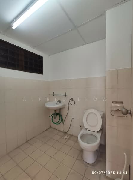 Kondominium untuk Disewa di Palm Spring @ Damansara - Alfred Leow - Bathroom - PropertyGuru.com.my