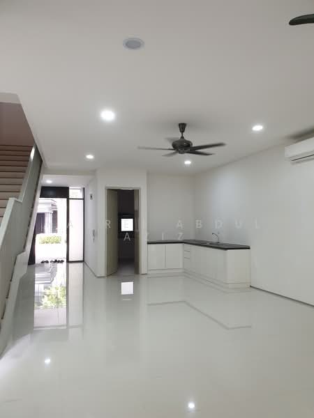 Rumah Teres 2-Tingkat untuk Dijual di Cyberjaya (Selangor) - Nazree Abdul Aziz - PropertyGuru.com.my