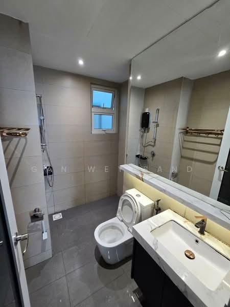 Servis Apartment untuk Disewa di TR Residence - GAN WEY SAND - Bathroom - PropertyGuru.com.my