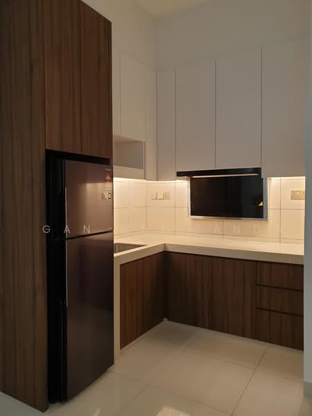 Servis Apartment untuk Disewa di TR Residence - GAN WEY SAND - Kitchen - PropertyGuru.com.my