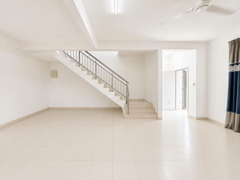 Rumah Teres 2 Tingkat untuk Dijual di Taman Sri Saujana (Kota Tinggi) - Fakhrul Imlan - Interior - PropertyGuru.com.my