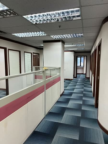 Office for Sale in KLCC (KL City Centre) - Steven Wong - Corridor - PropertyGuru.com.my