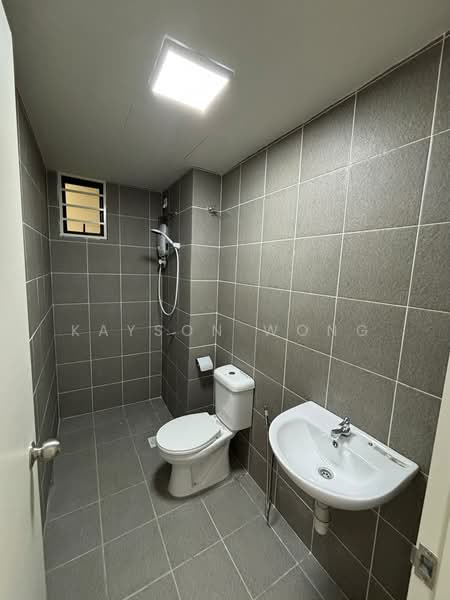Pangsapuri untuk Disewa di Residensi Max - Kayson Wong - Bathroom - PropertyGuru.com.my