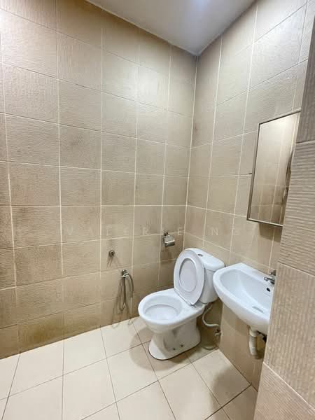 1-storey Terraced House for Sale in Taman Bukit Maluri (Kepong) - Valerie Ng - Bathroom - PropertyGuru.com.my