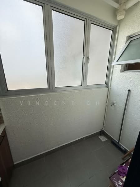 Pangsapuri untuk Disewa di Residensi Riamas - Vincent Chye - Balcony - PropertyGuru.com.my