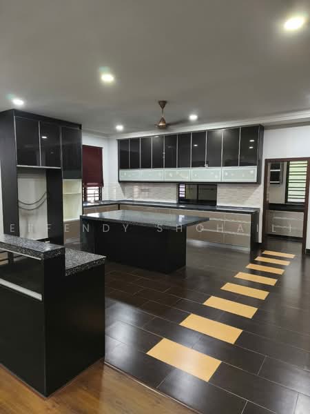 Bungalow for Sale in Bandar Seri Putra (Bangi) - Effendy Shohaili - Kitchen - PropertyGuru.com.my